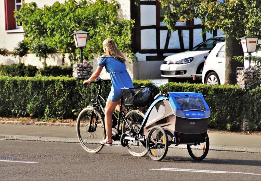 Bicycle trailers