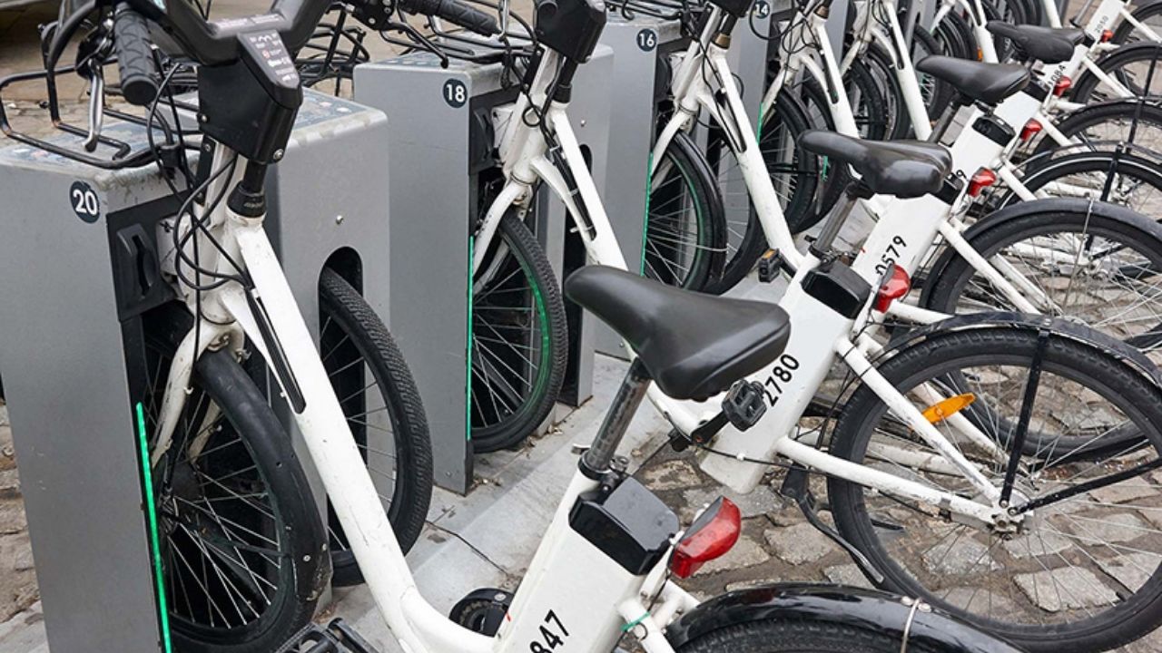 How Far Can Electric Bikes Go?