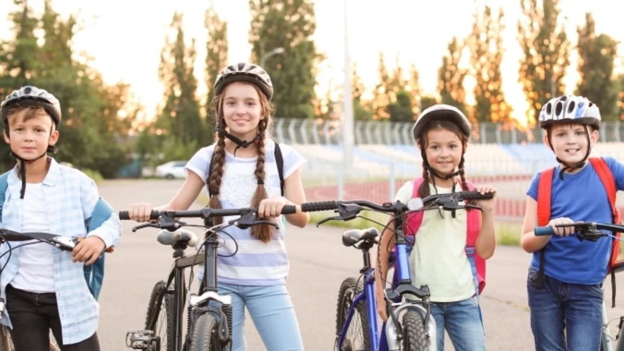 How to Keep Your Children Safe When Walking or Riding a Bike