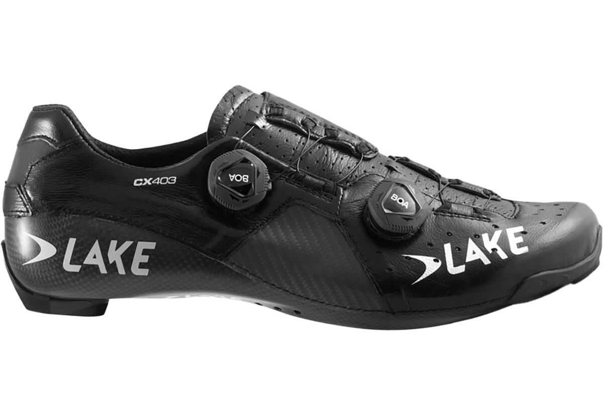 A Beginner's Guide to Best Road Biking Shoes in 2022
