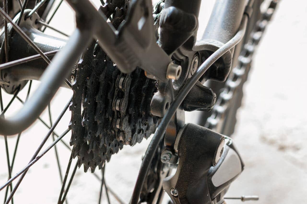dirty bicycle chain
